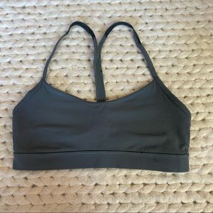 Lululemon flow Y sports bra size 6